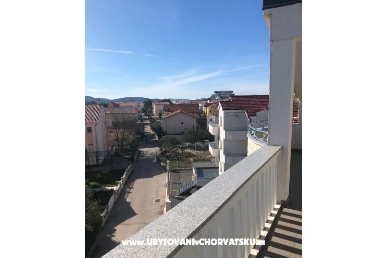 Penthouse with pool Ruža – photo 5