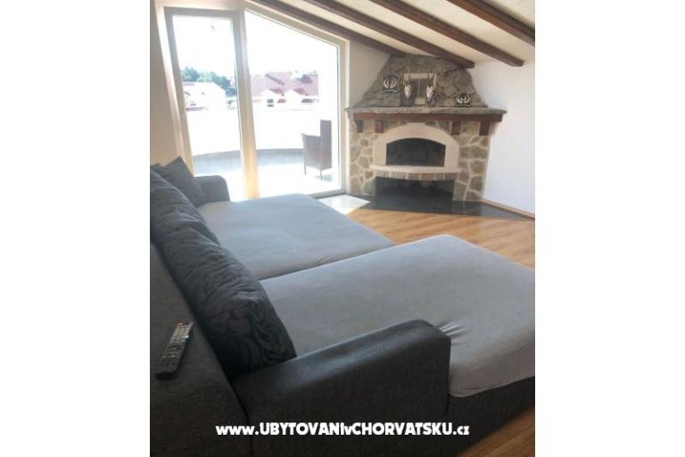 Penthouse with pool Ruža – photo 7