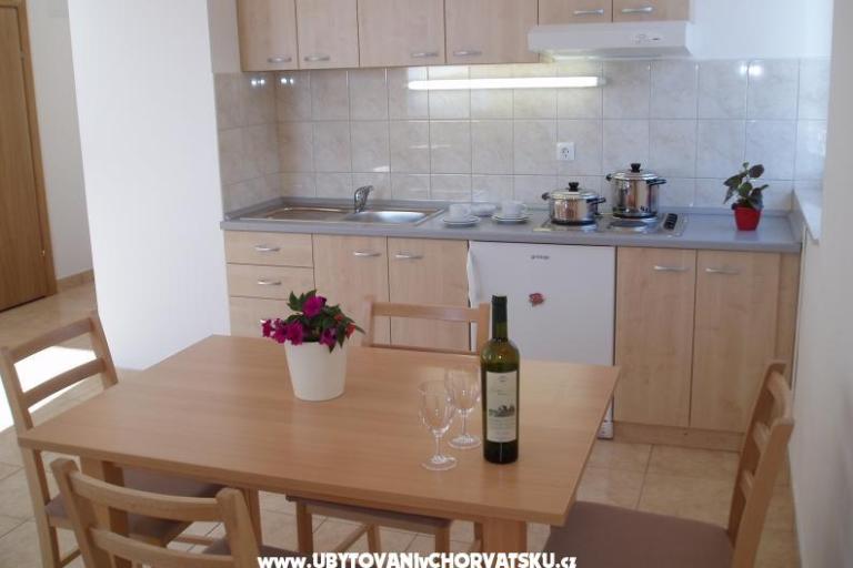 Vila Tamarix apartmani  – photo 13