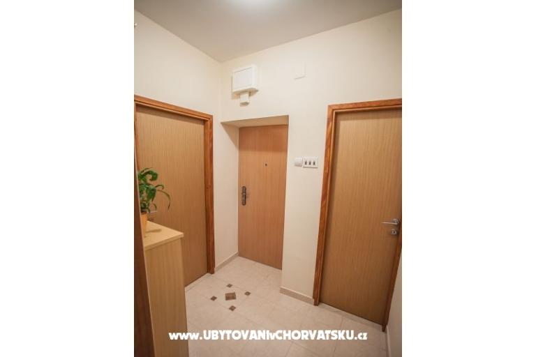 Apartment Tina 10 m. beach – photo 12
