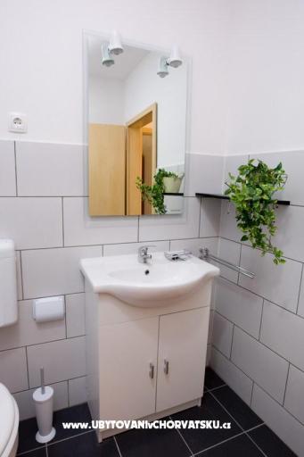 Apartments Karma – photo 13