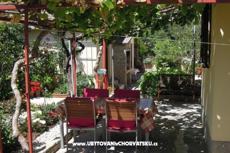 Apartments Šimićev – photo 11