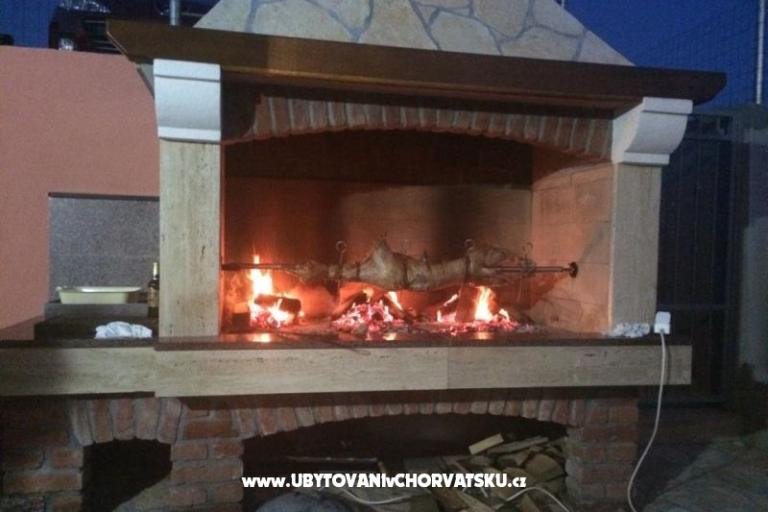 Apartments Dora – photo 9