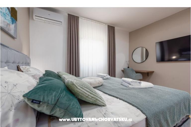 Apartment Luxe Holiday Home – photo 4