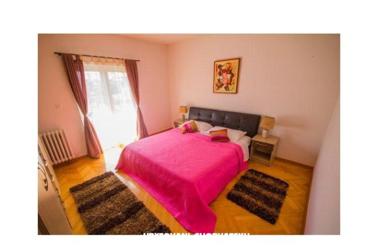Apartments Afrodita – photo 4