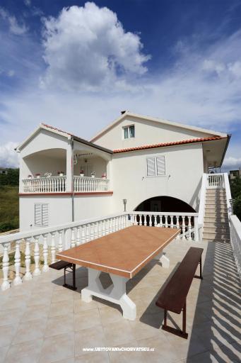 Apartments Ema – photo 4