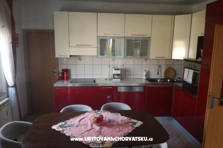 Apartments F – photo 10