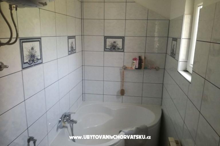 Apartments F – photo 11