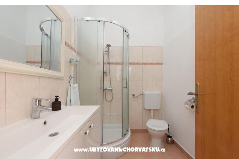 Apartments Karuzz – photo 12