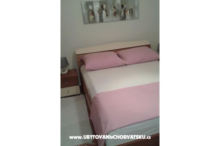Studio apartment Ella Vrsi i apartm – photo 13