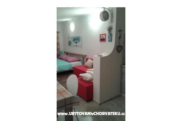 Studio apartment Ella Vrsi i apartm – photo 2
