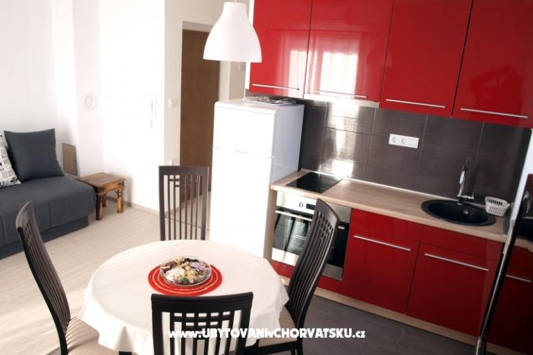 Apartments Peric Diklo – photo 11