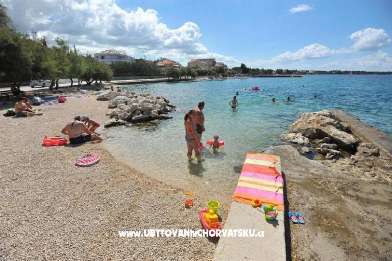 Apartments Zara by the sea – photo 2