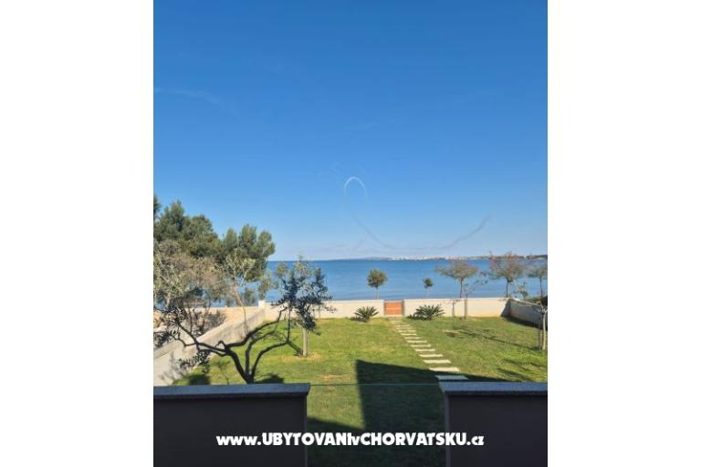 Holiday Home Victoria  – photo 26