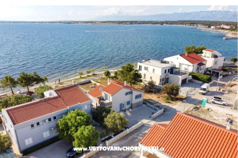 Holiday Home Victoria  – photo 5