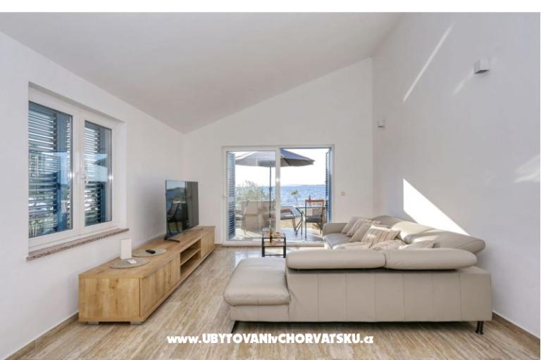 Holiday Home Victoria  – photo 8