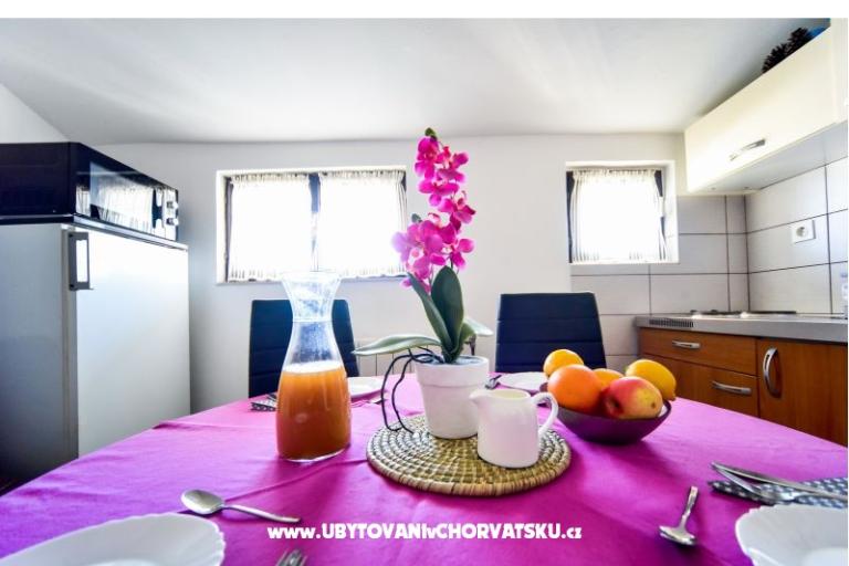 Ivan Apartments &amp; Rooms – photo 11
