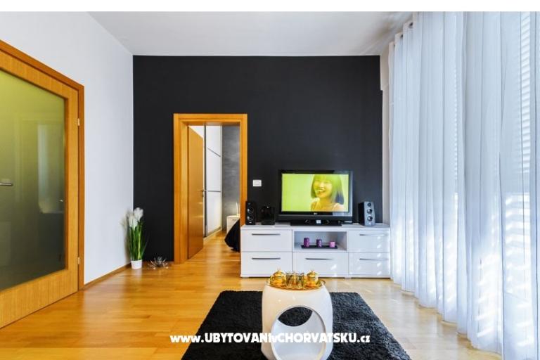 Urban City Apartment – photo 8