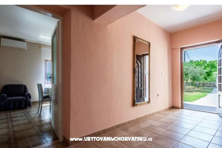Vacation house Maslina – photo 9