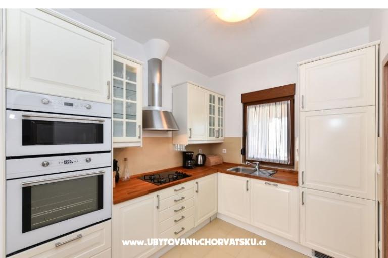 Villa Marina Suhovare – photo 11