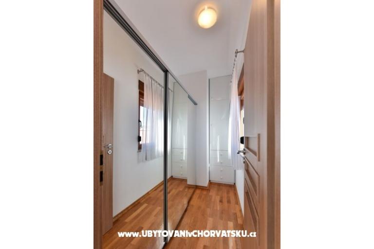 Villa Marina Suhovare – photo 12