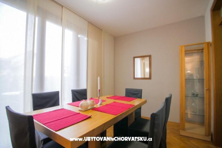 Apartments Academia – photo 12