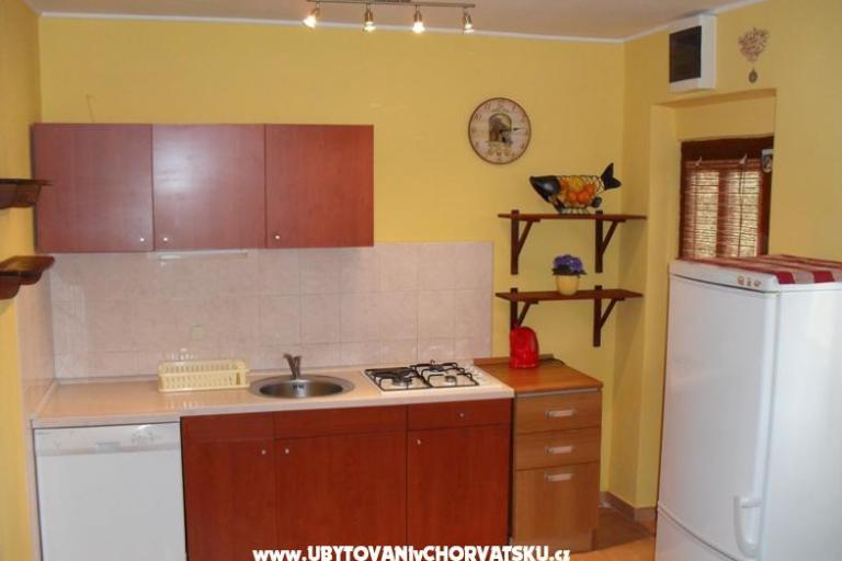 Apartments Irena – photo 7
