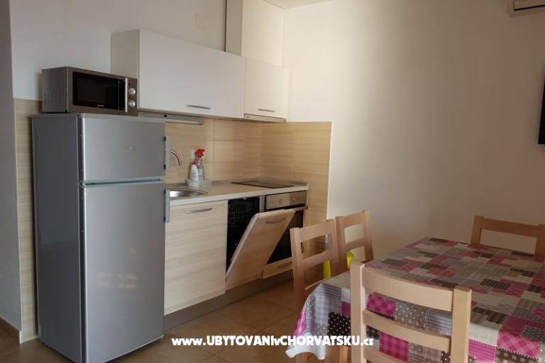Apartments Ksenija – photo 4