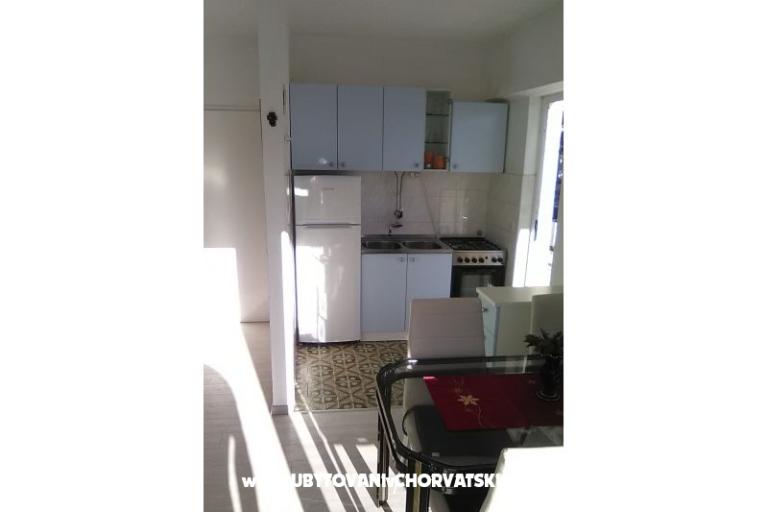 Apartment Lola – photo 5