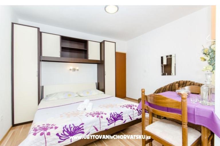 Apartments Knezović – photo 8