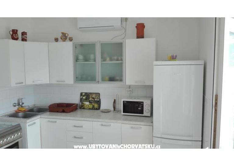 Family house on the beach – photo 7