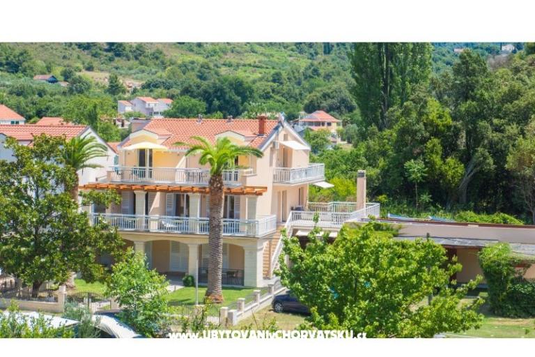 Vila Filipovic Apartments Žuljana – photo 4